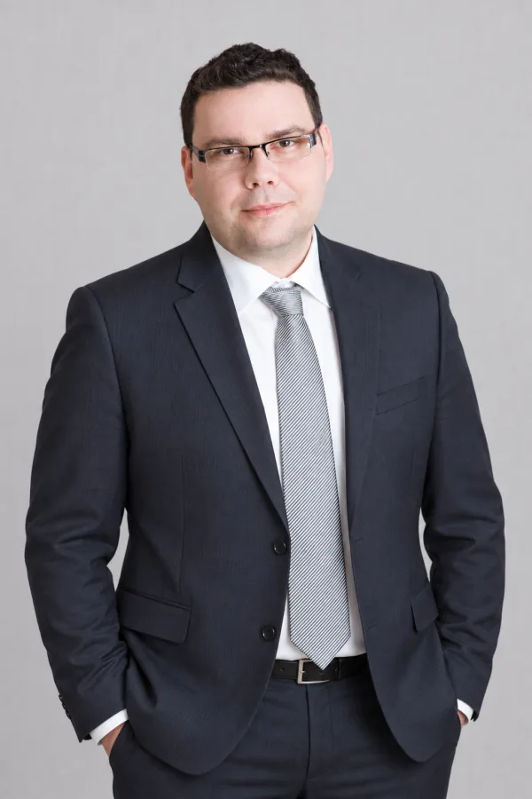Péter Mikó